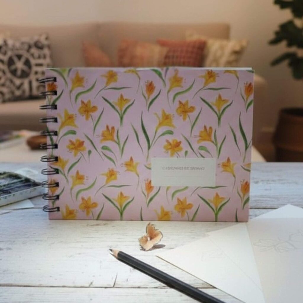 Cuaderno de Dibujo Anillado Ilustrado 1